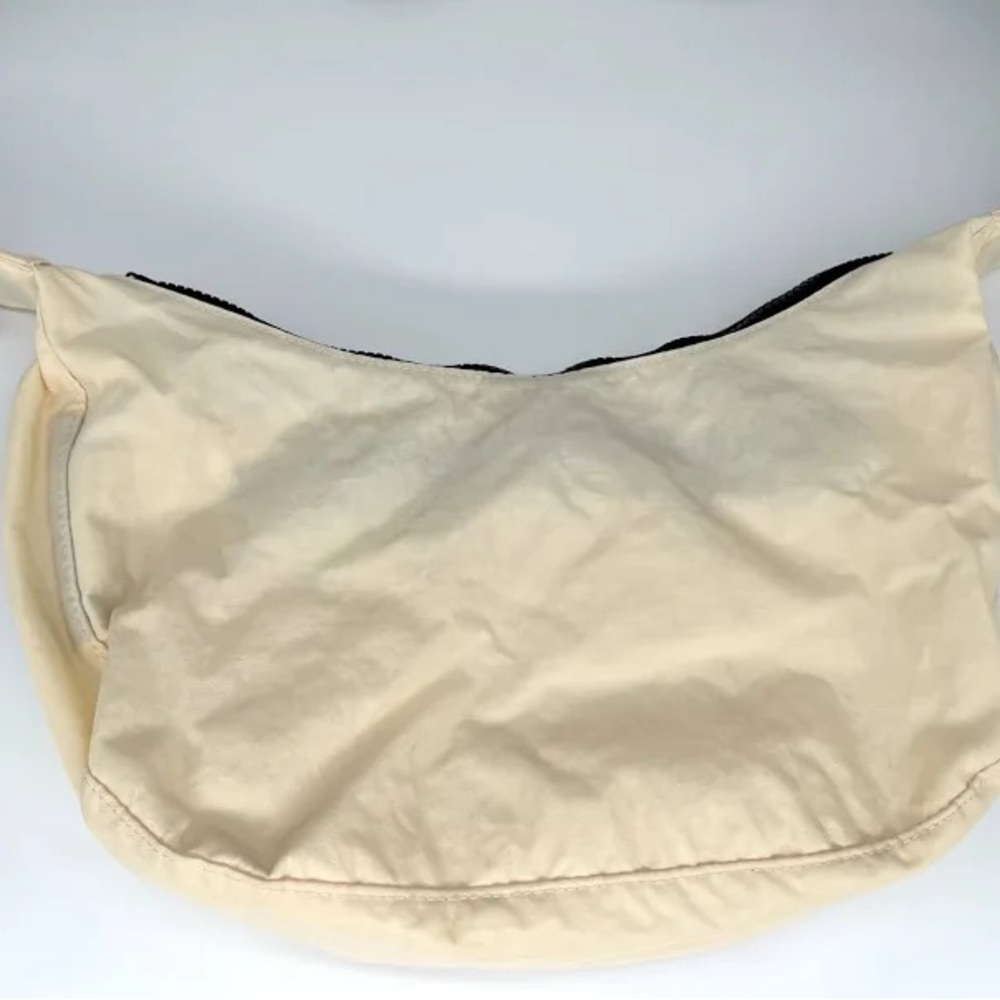 BAGGU Cream Shoulder Bag